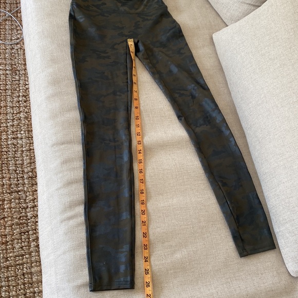Spanx | faux leather | camo leggings - Picture 12 of 16